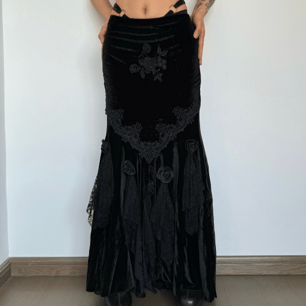 ベルベット刺繍の花のアップリケレース裾のフリルマキシスカート