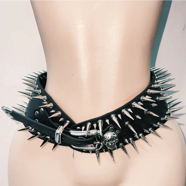 Rivet skull applique buckle belt