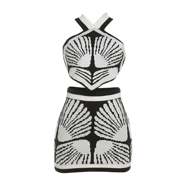 Cross back knitted v neck contrast mini skirt set