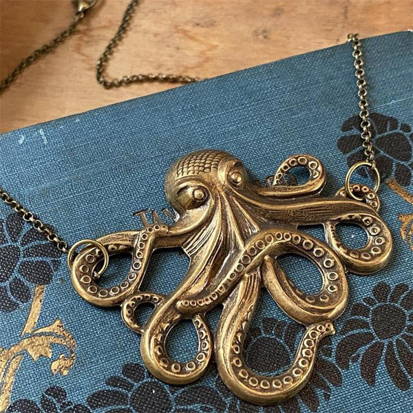 Octopus pendant chain necklace